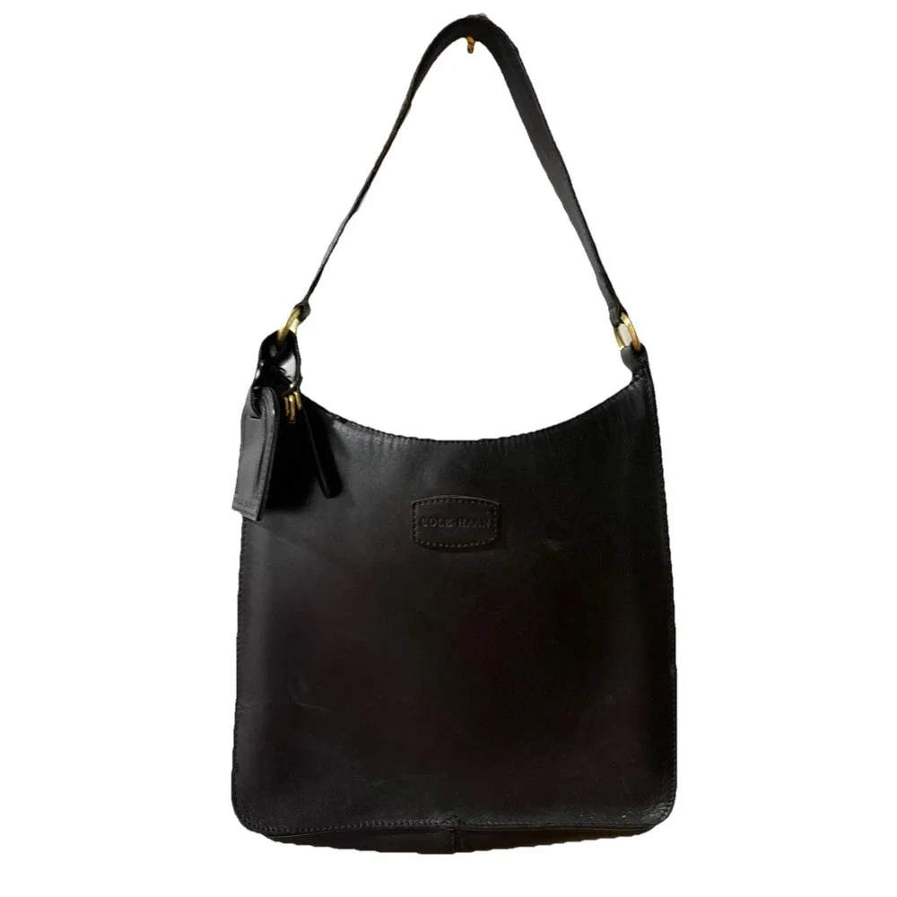 Cole Haan Black Leather minimalist hobo bucket Bag Purse snap Closure Vintage